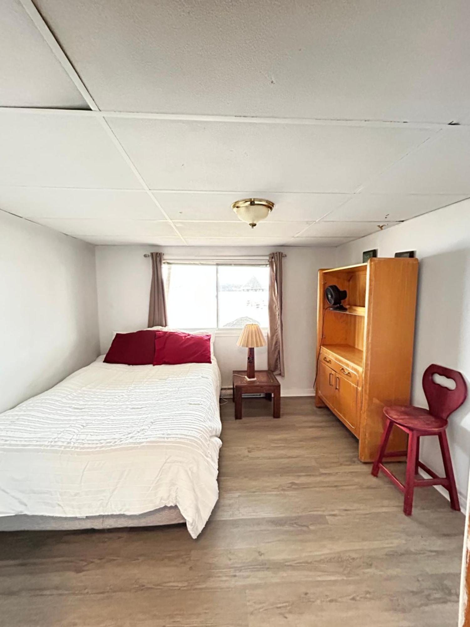 Resort Lac Ste-Marie Lac Sainte-Marie Pokój zdjęcie